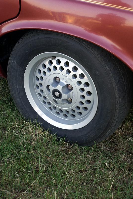 Ian's XJ6 Restoration 07.JPG - SONY DSC